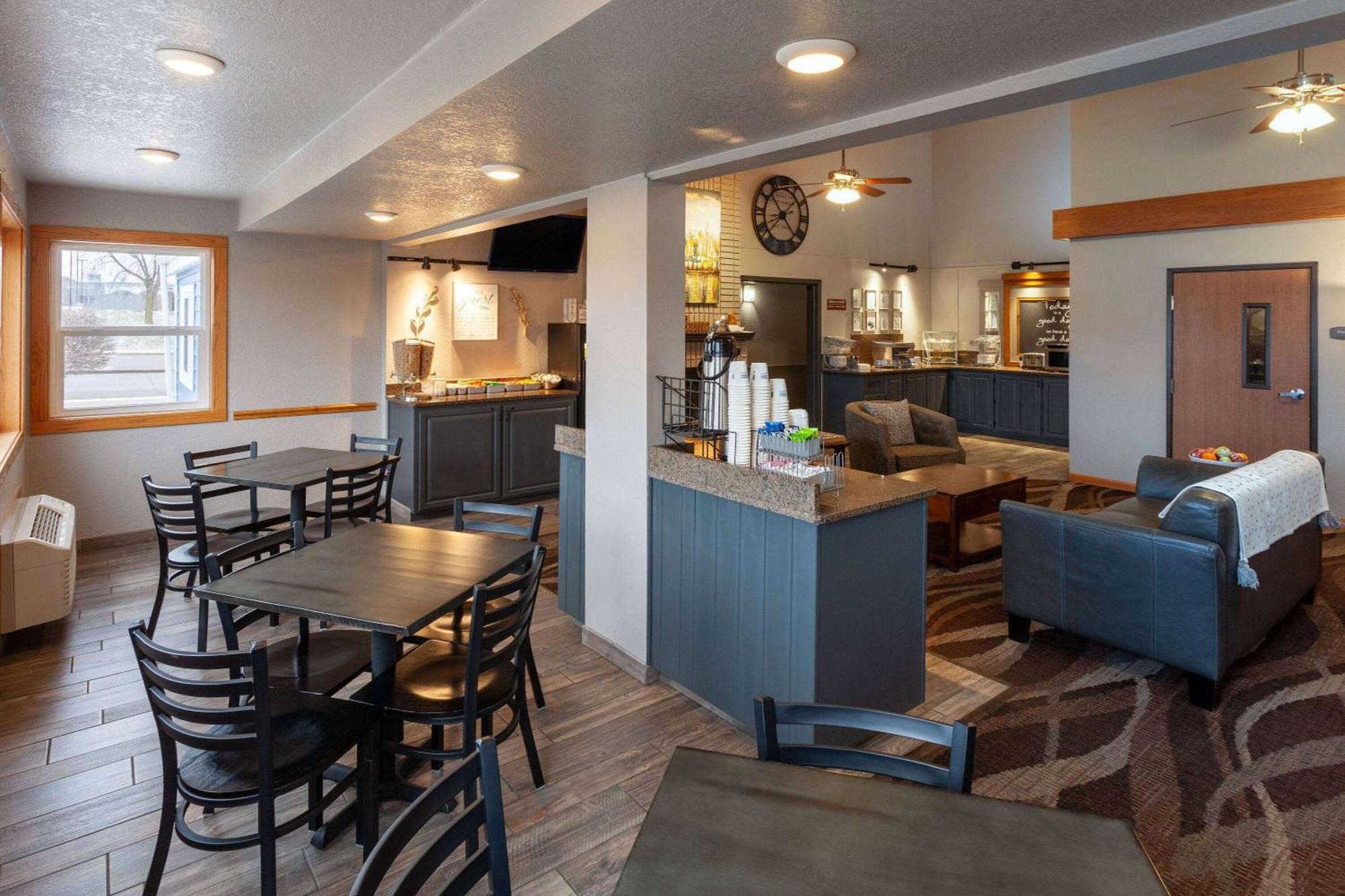 Americinn By Wyndham New Richmond Ngoại thất bức ảnh