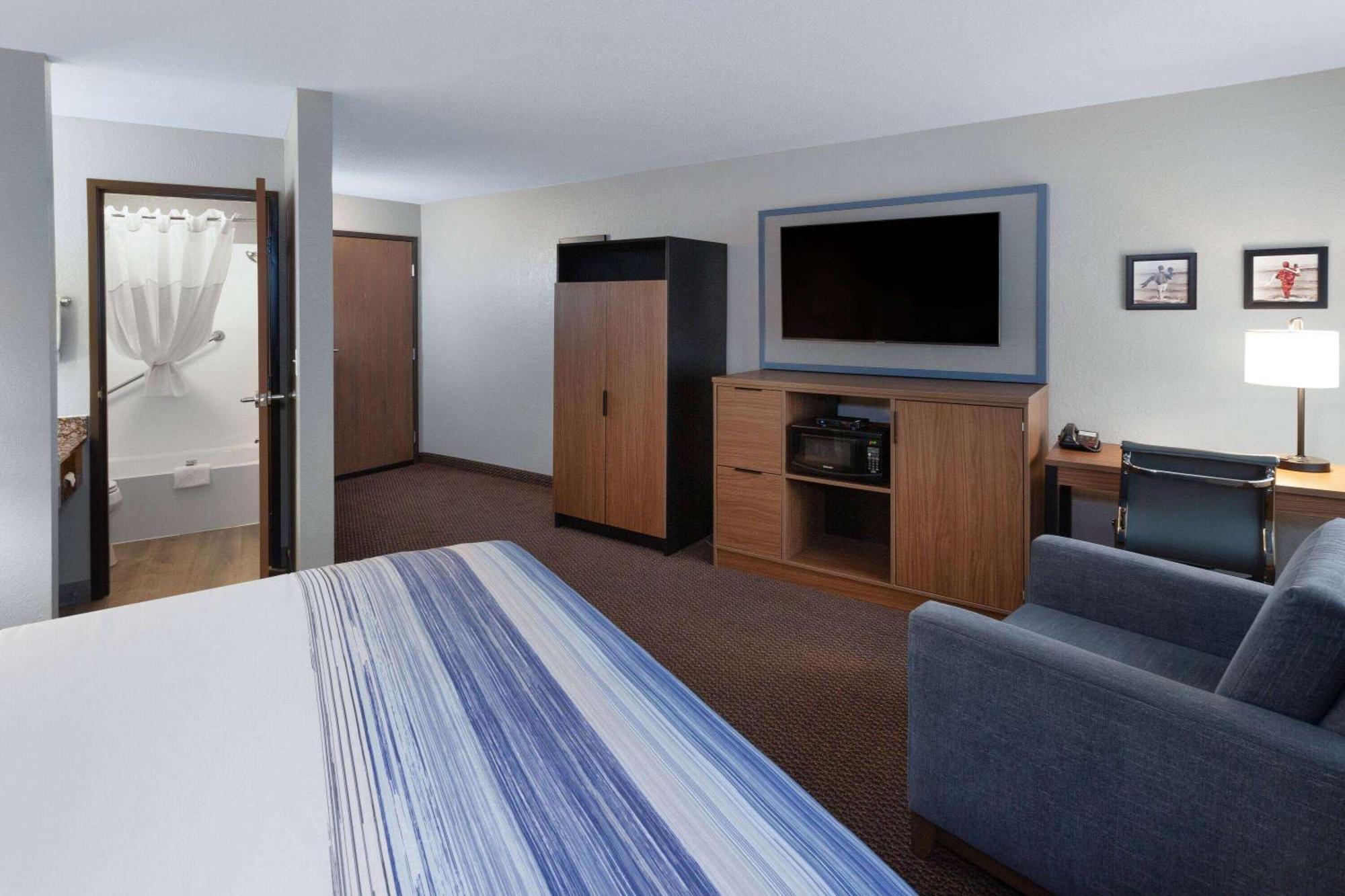 Americinn By Wyndham New Richmond Ngoại thất bức ảnh
