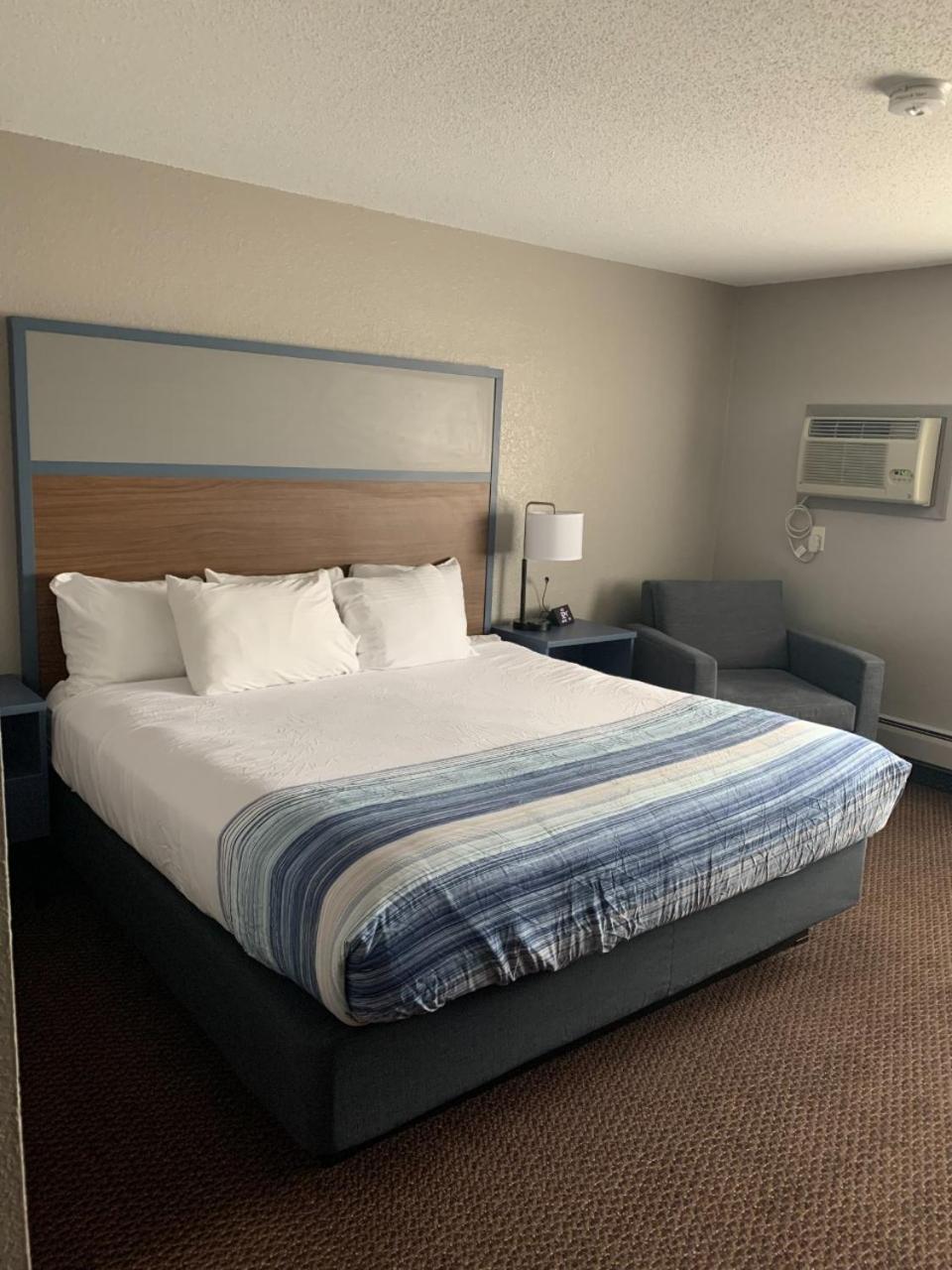 Americinn By Wyndham New Richmond Ngoại thất bức ảnh